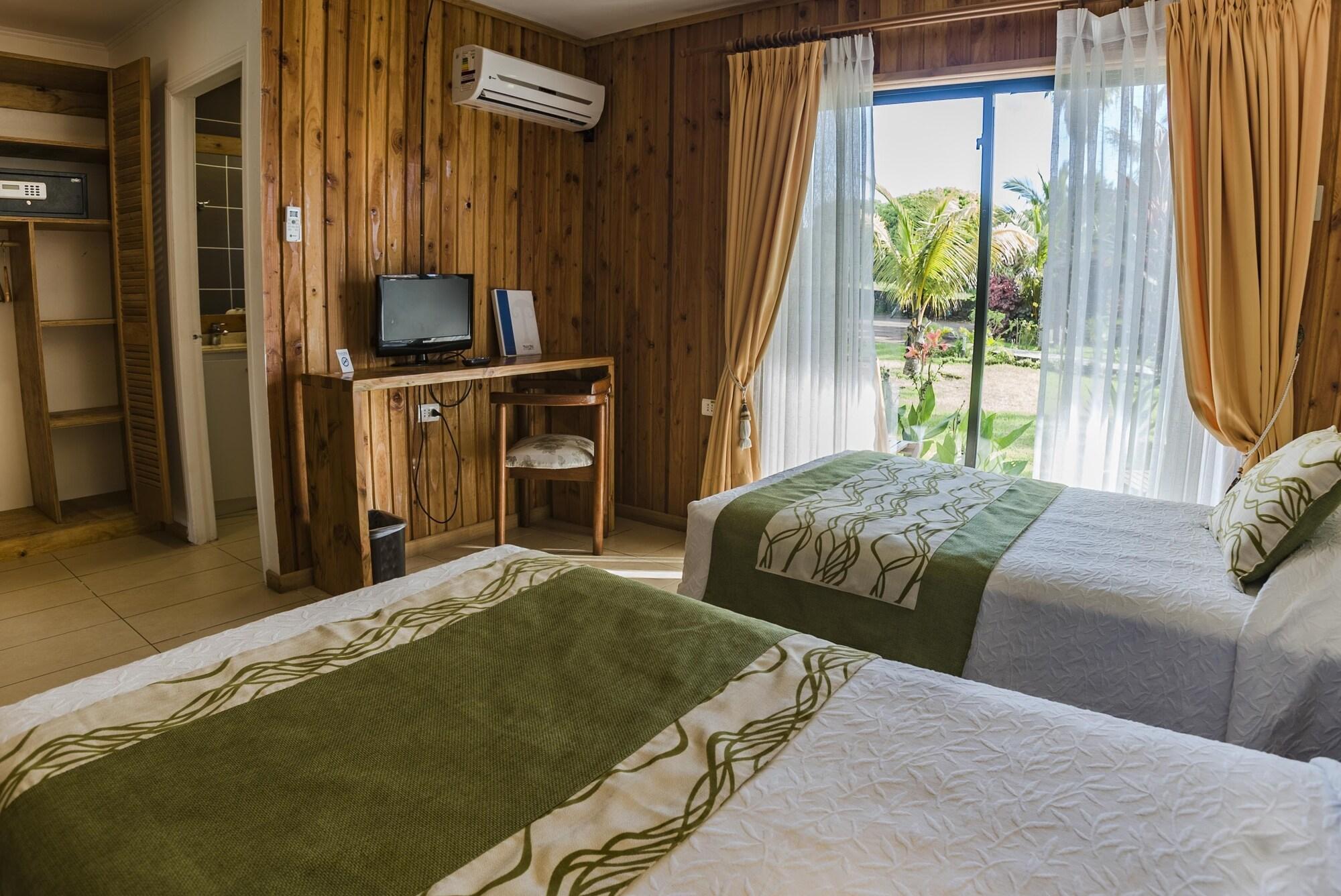 Taha Tai Hotel Hanga Roa Exterior photo